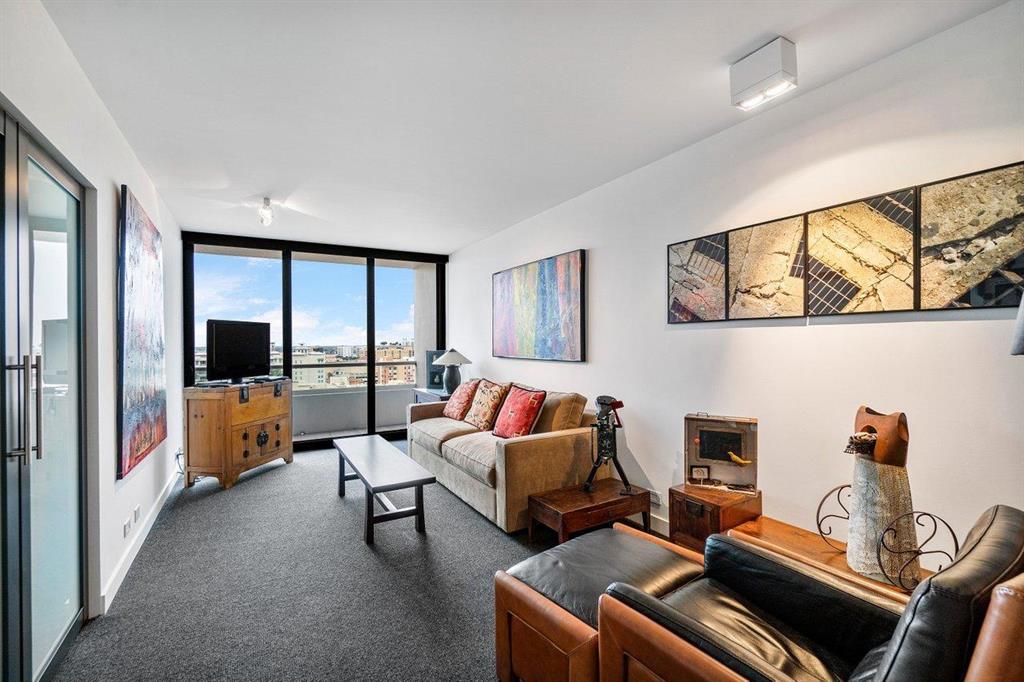 TRUMP PLAZA OF THE PALM BEACHES CONDO - Residential