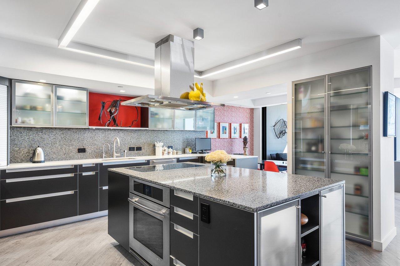 TRUMP PLAZA OF THE PALM BEACHES CONDO - Residential