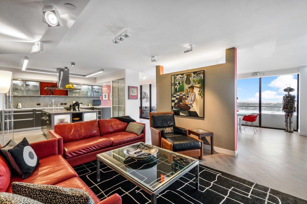 TRUMP PLAZA OF THE PALM BEACHES CONDO - Residential