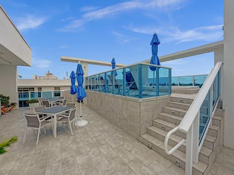 A home in Lake Worth Beach