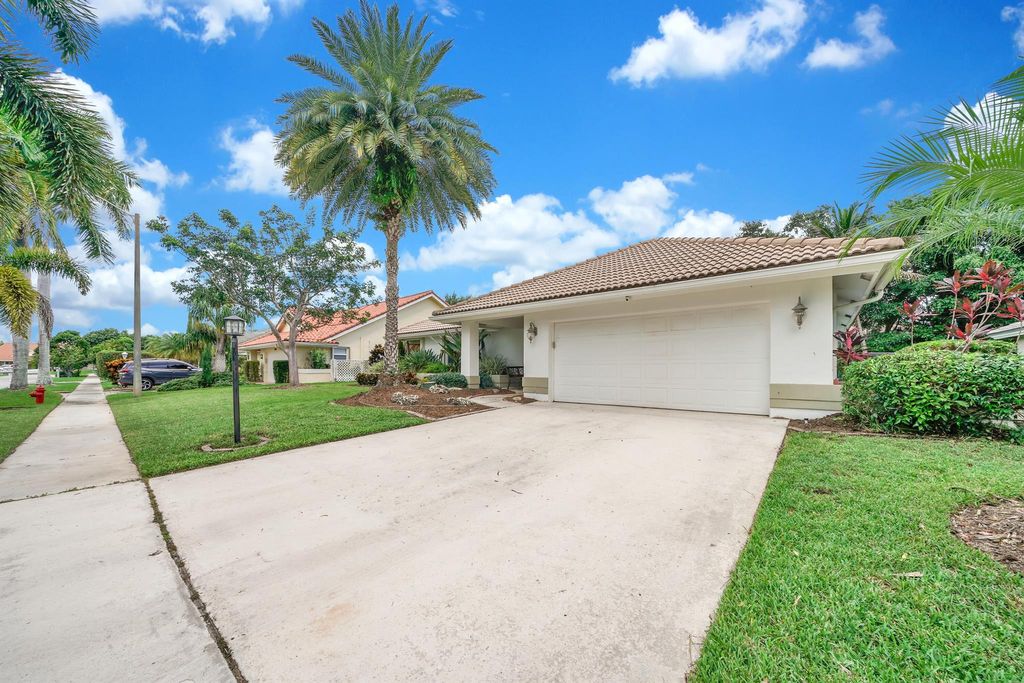 Photo of 8633 Vista Del Boca Drive, Boca Raton, FL 33433 (MLS # R11125572)