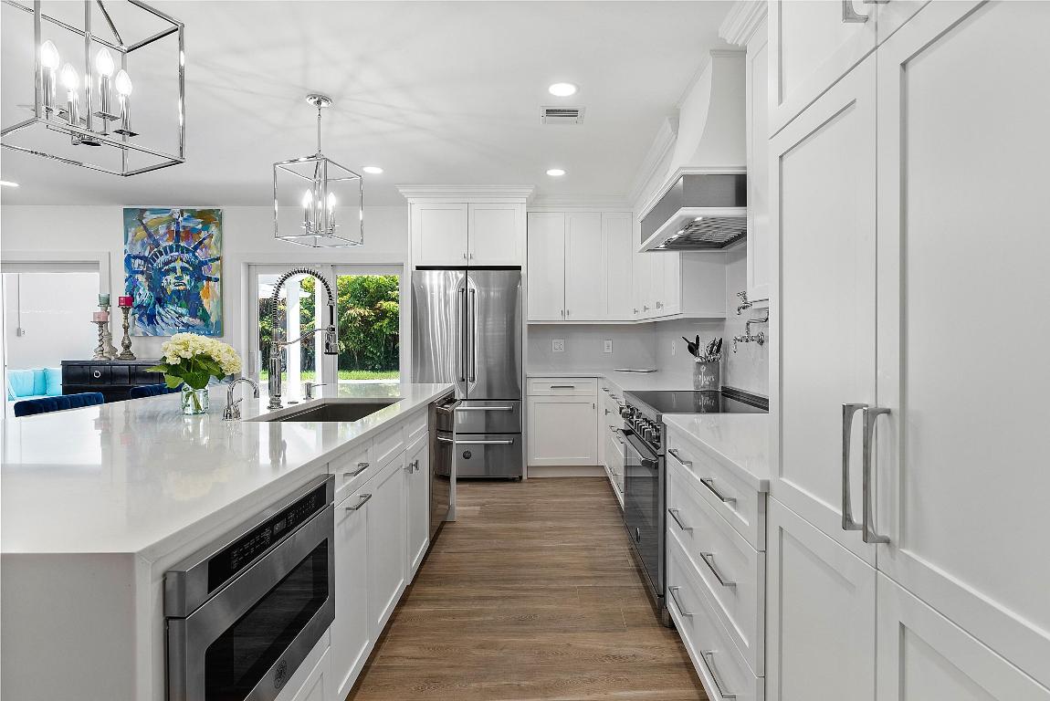 SPANISH RIVER LAND CO SUB UNIT 3 - Residential Lease