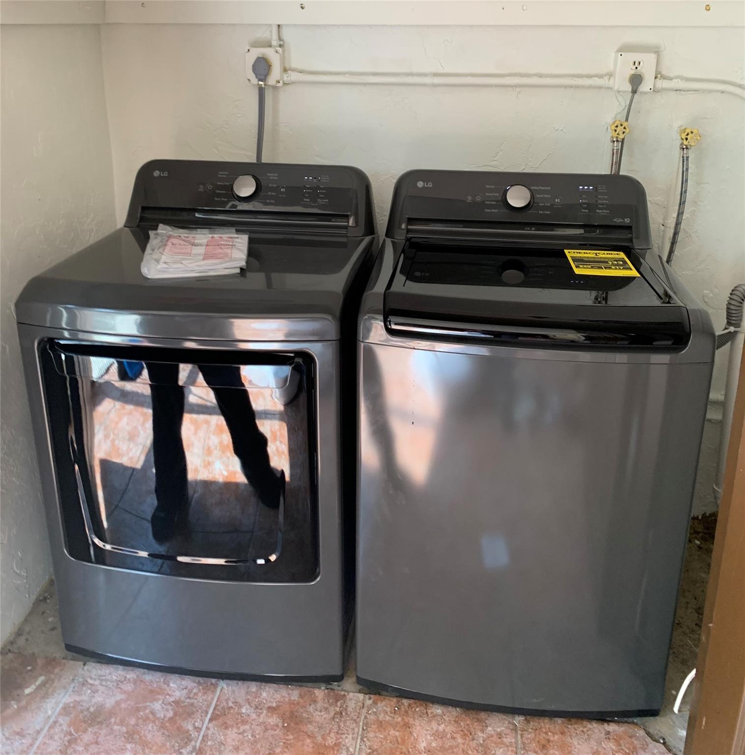 4100 CONDO - Residential