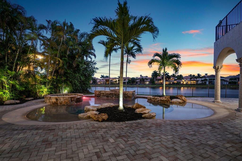 The Oaks - Residential