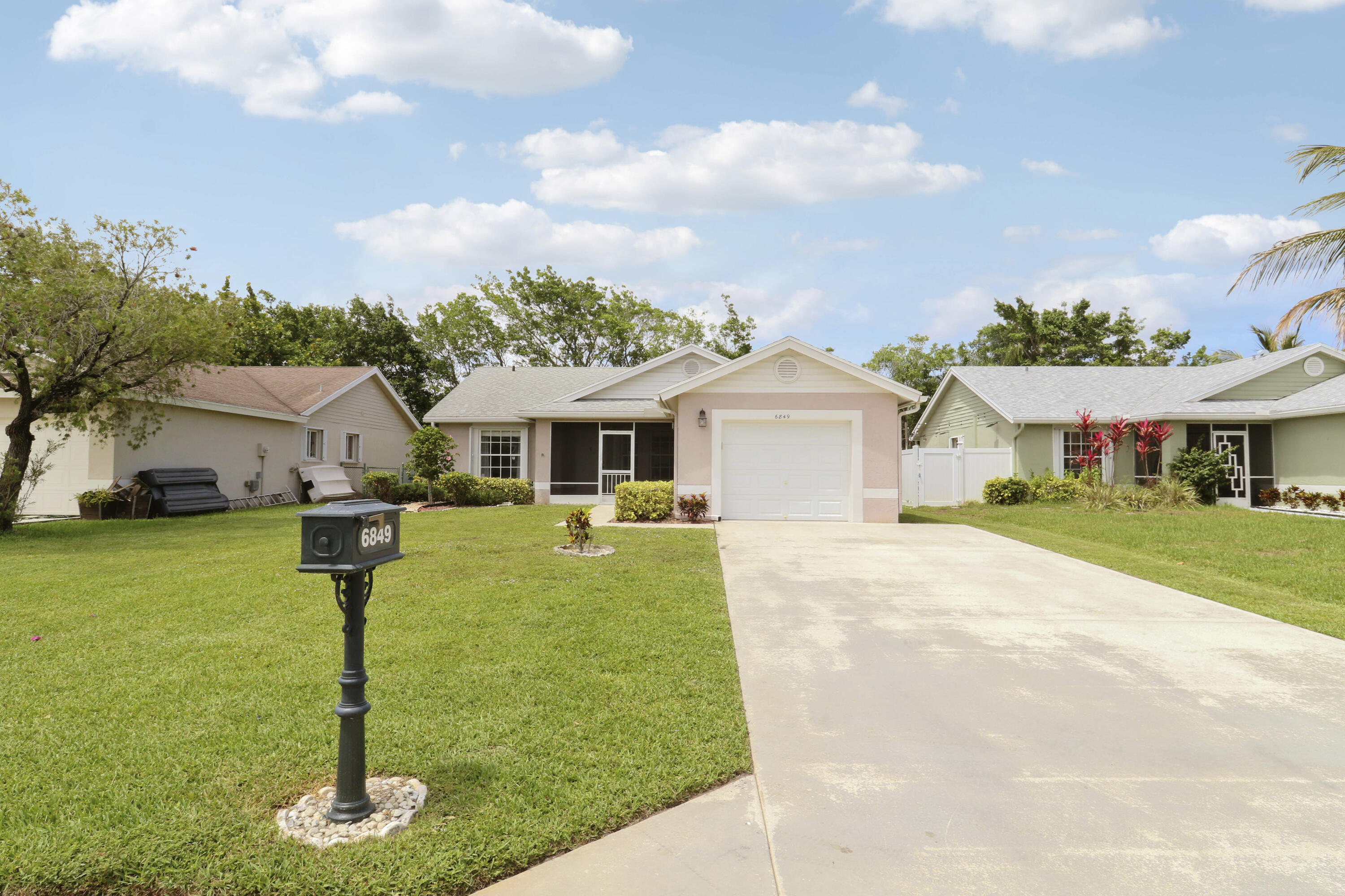 STRATHMORE ESTATES AT BOYNTON BEACH 2 - Residential