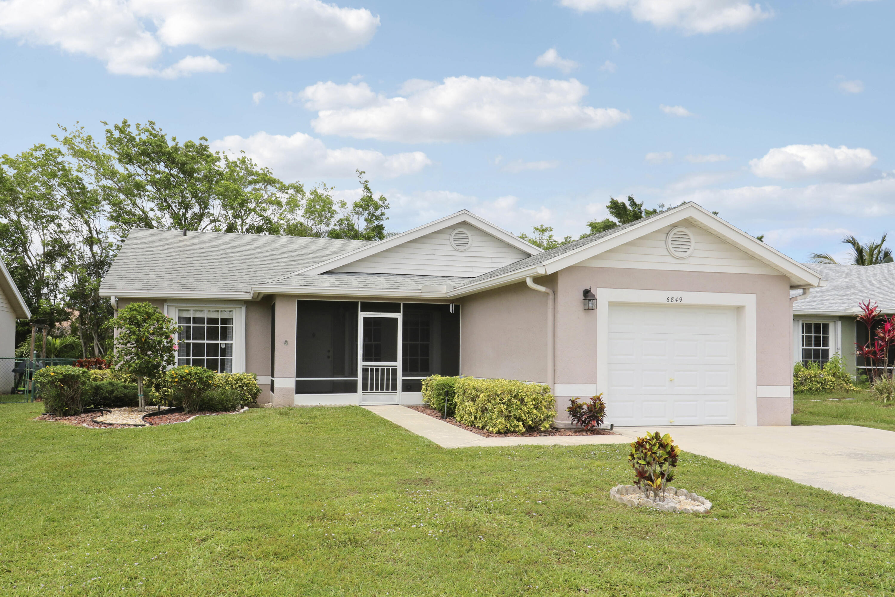 STRATHMORE ESTATES AT BOYNTON BEACH 2 - Residential