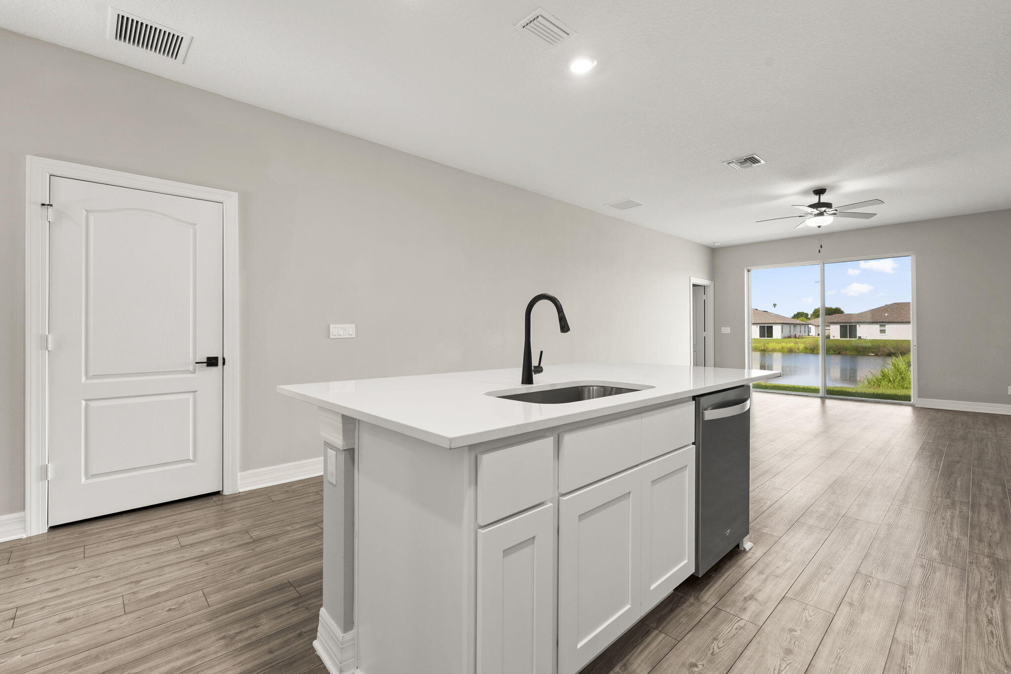CELEBRATION POINTE - Residential