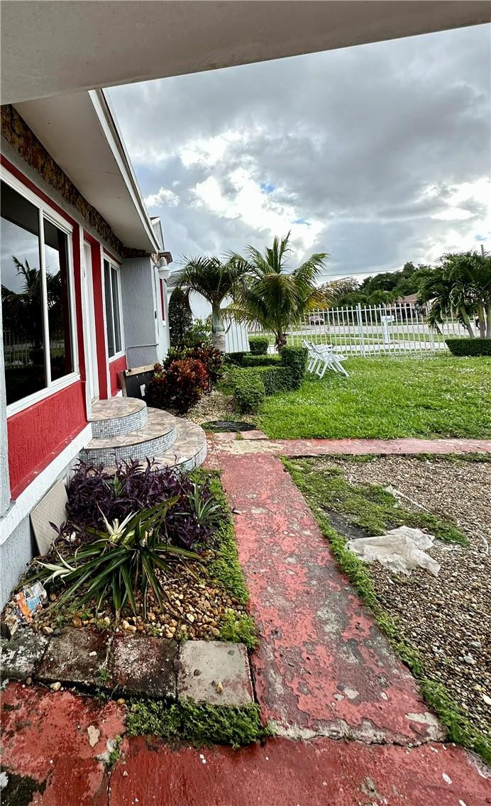W BUENA VISTA CEN - Residential