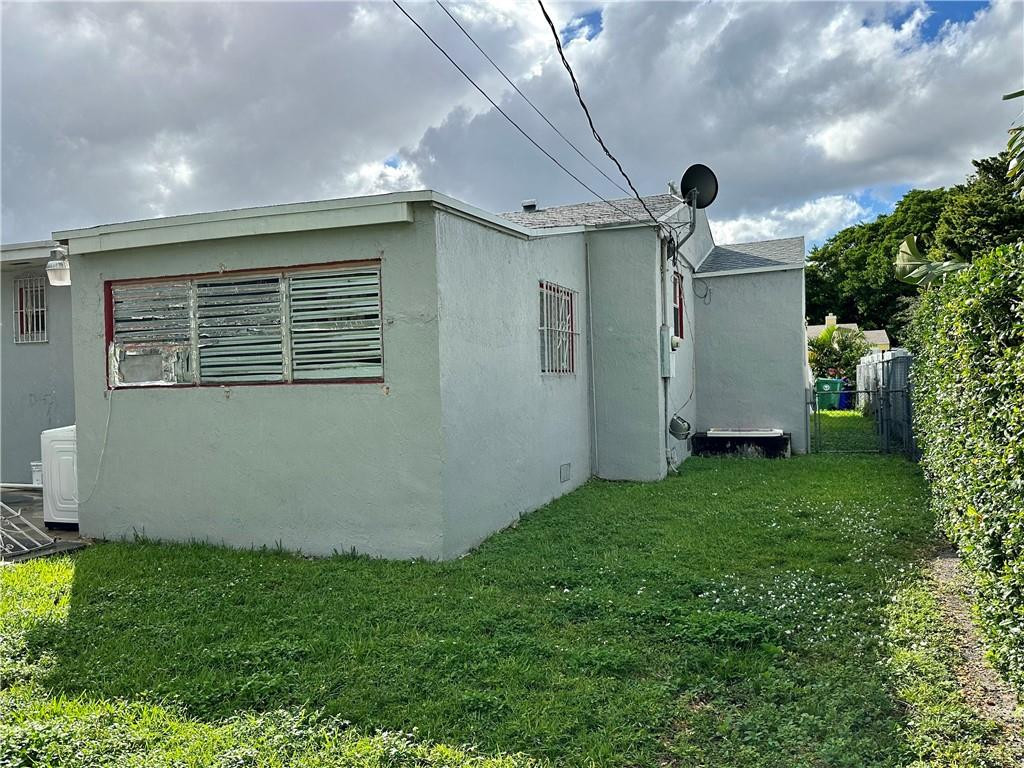 W BUENA VISTA CEN - Residential