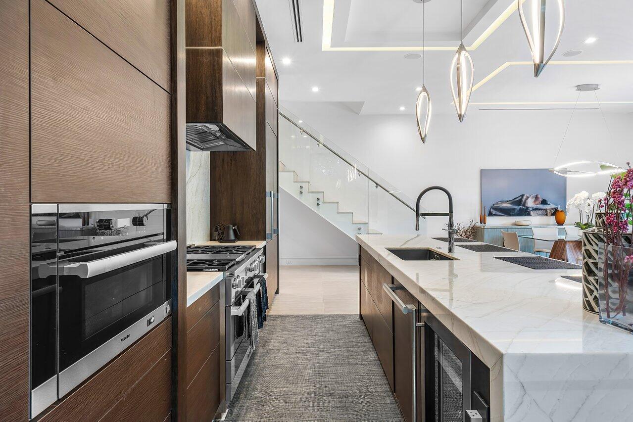 Spanish River Land - Residential