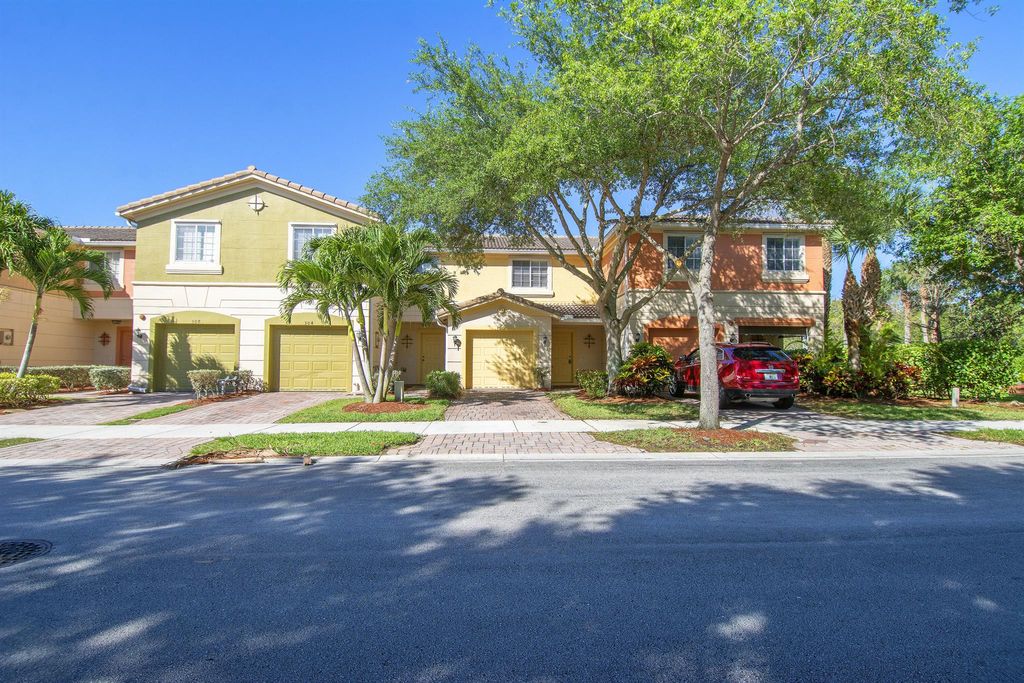 Photo of 300 SE Bloxham Way, Stuart, FL 34997 (MLS # R10970156)