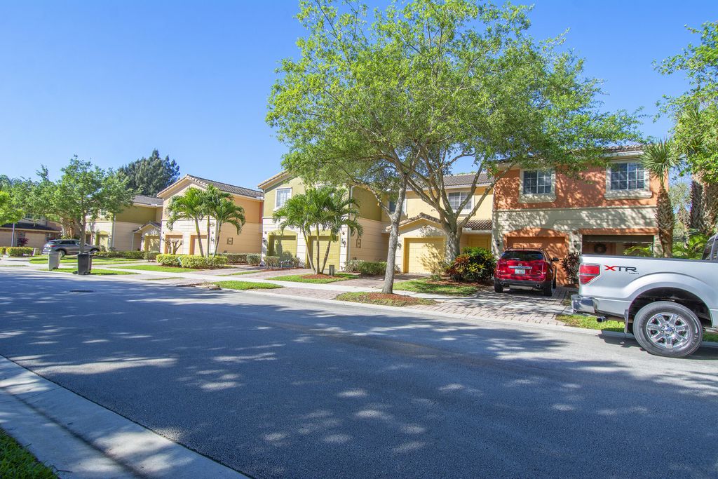 Photo of 300 SE Bloxham Way, Stuart, FL 34997 (MLS # R10970156)
