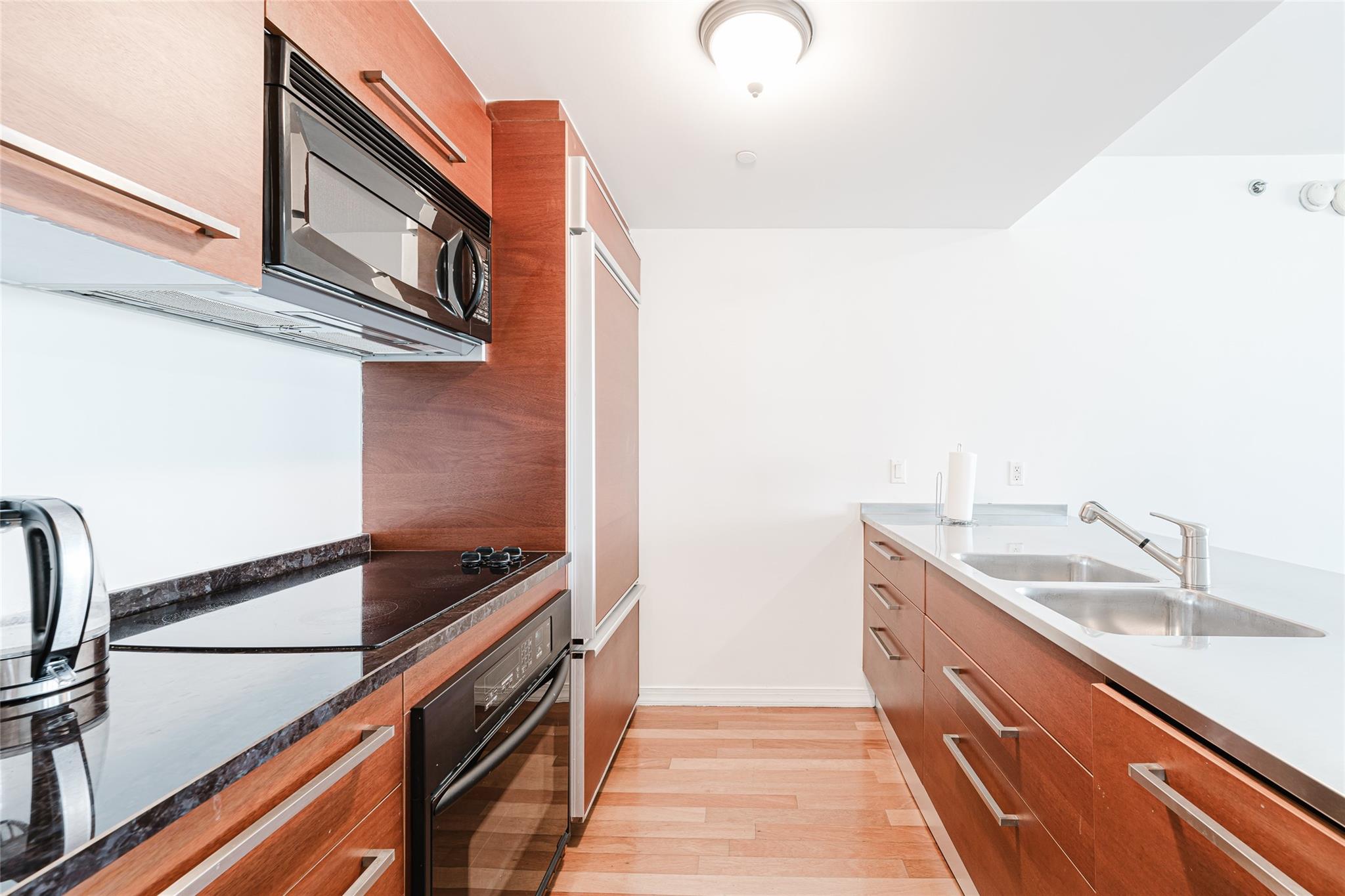 Beach Club - Residential