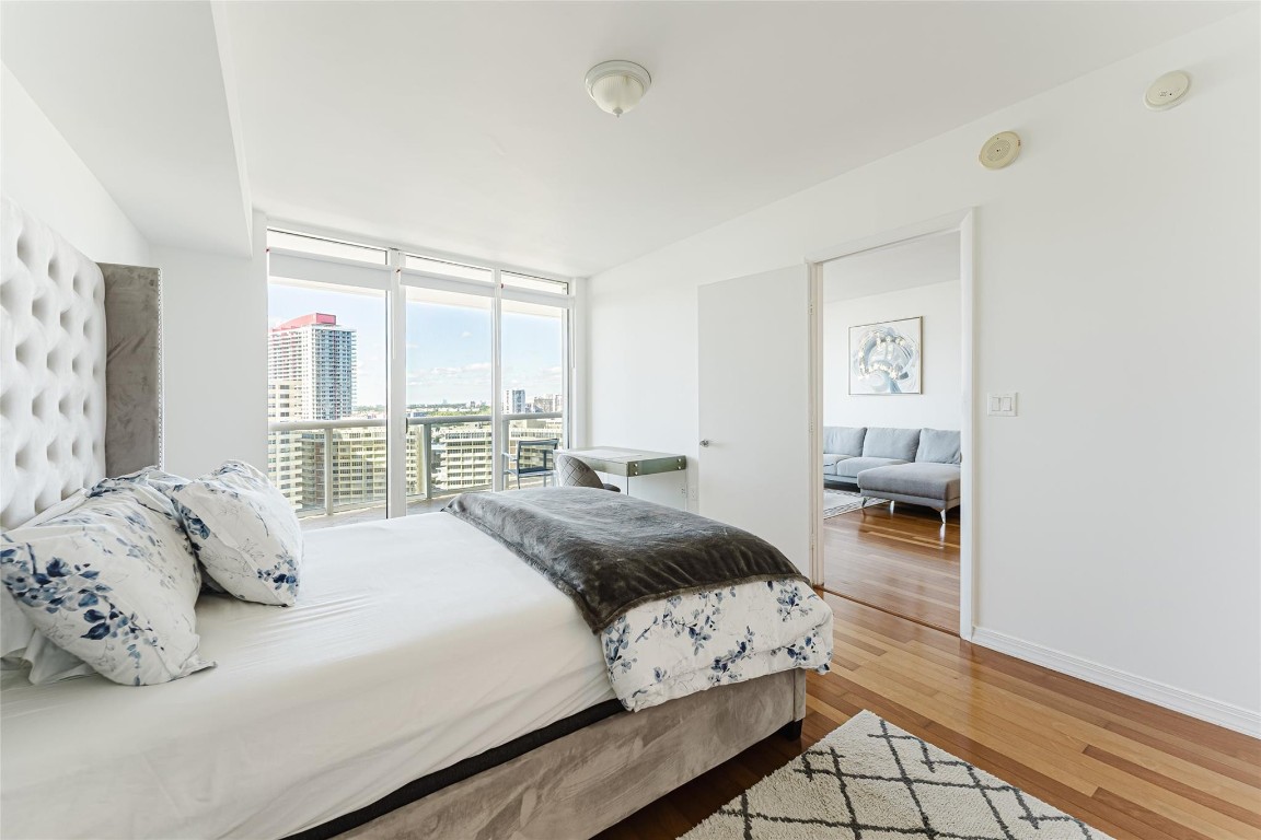 Beach Club - Residential