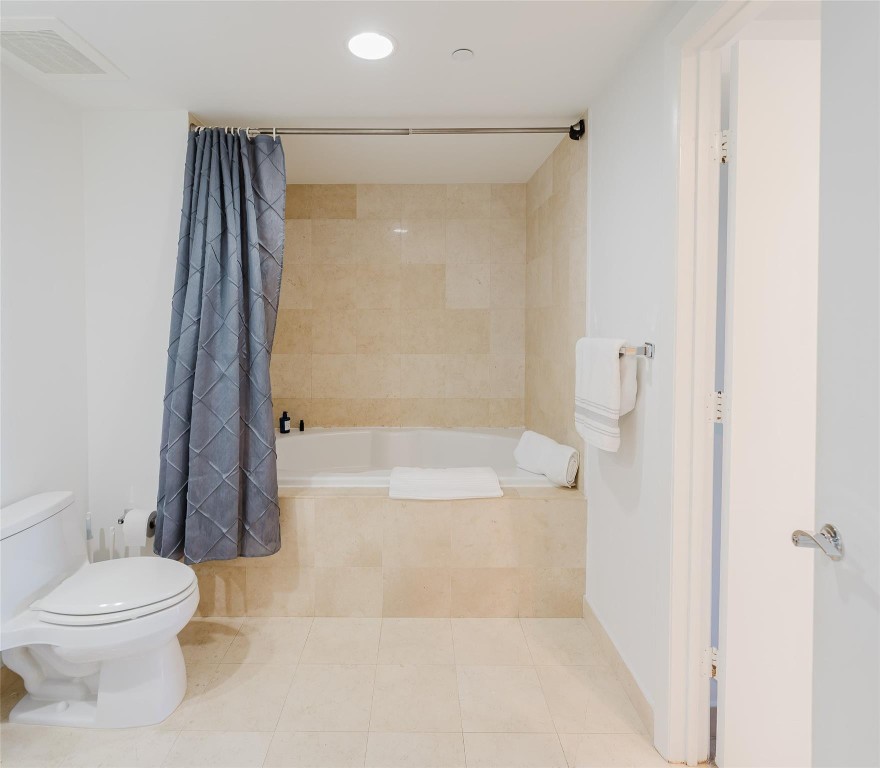 Beach Club - Residential