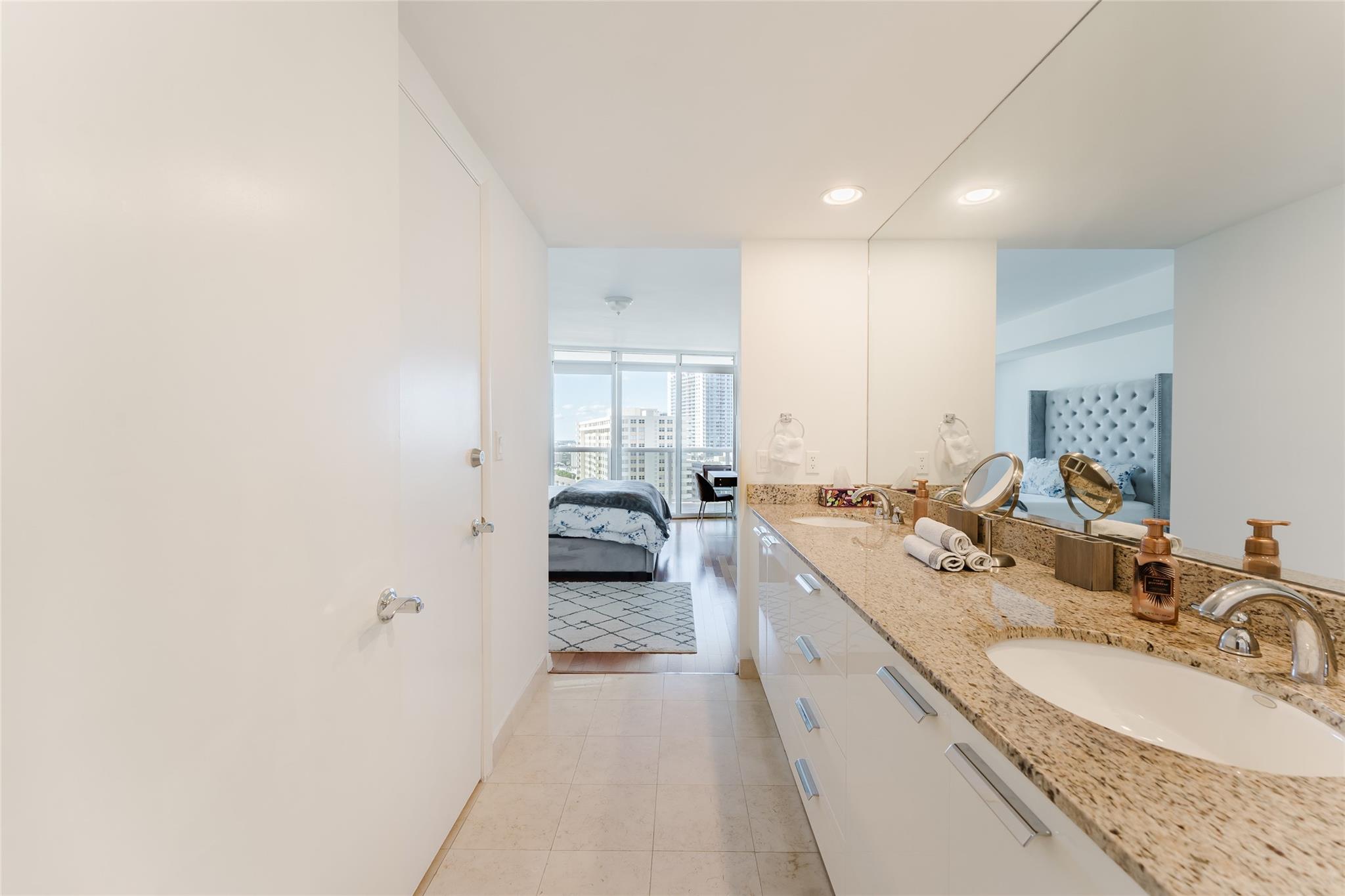 Beach Club - Residential