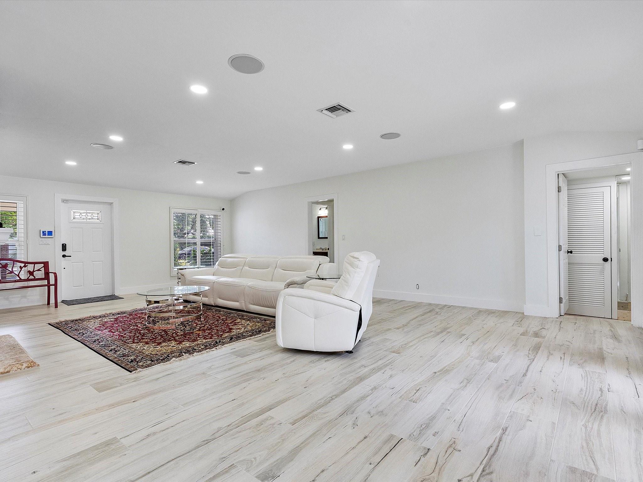 Idlewyld - Residential Lease