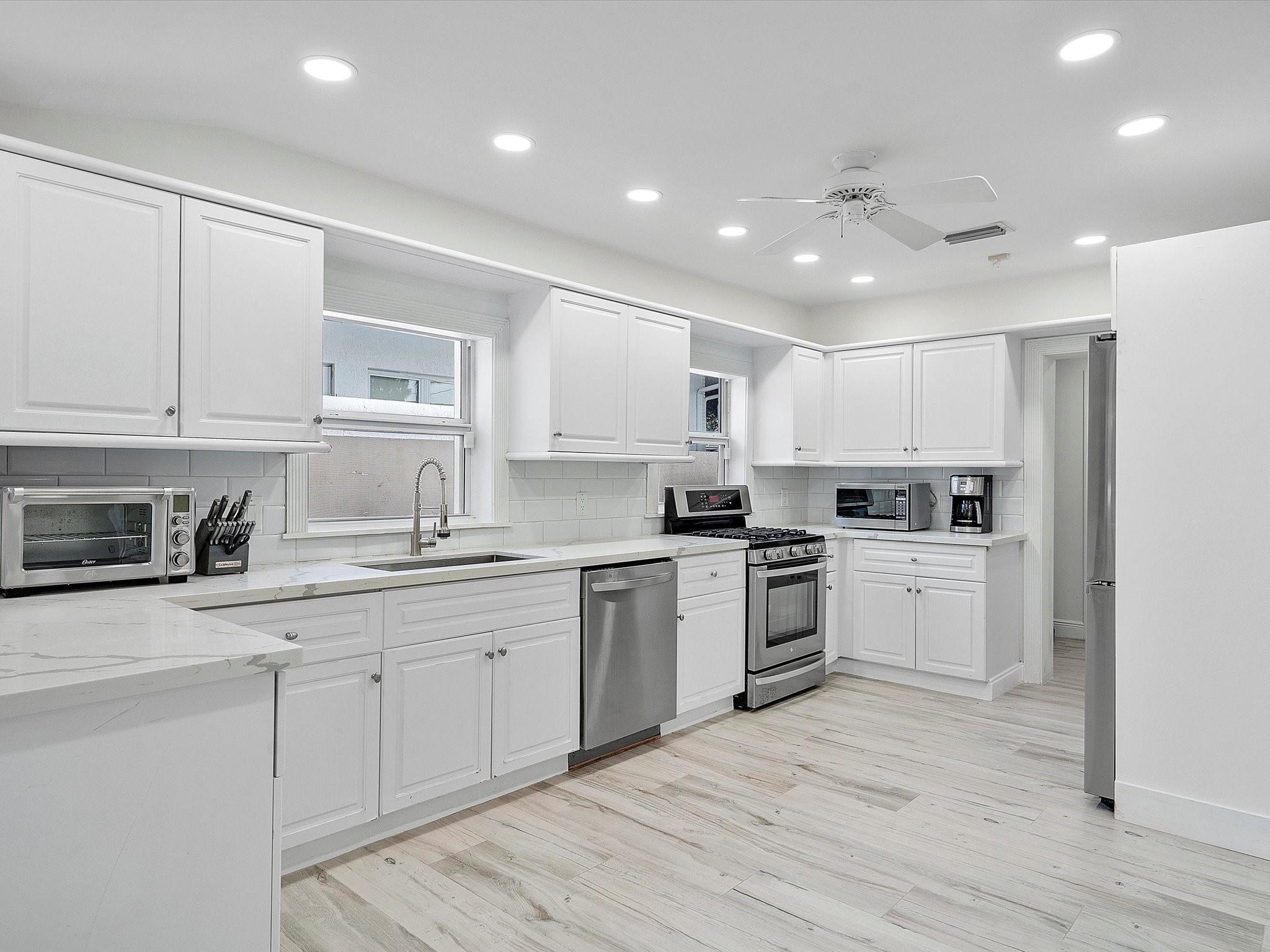 Idlewyld - Residential Lease