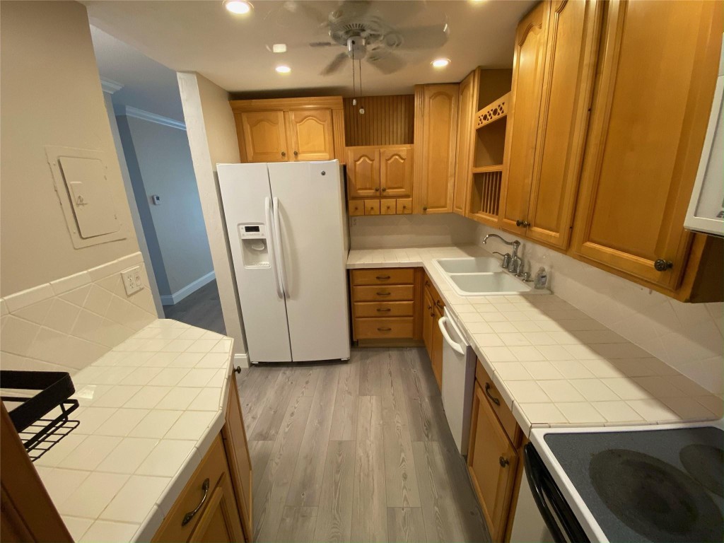 1400 NE 57th Street 104