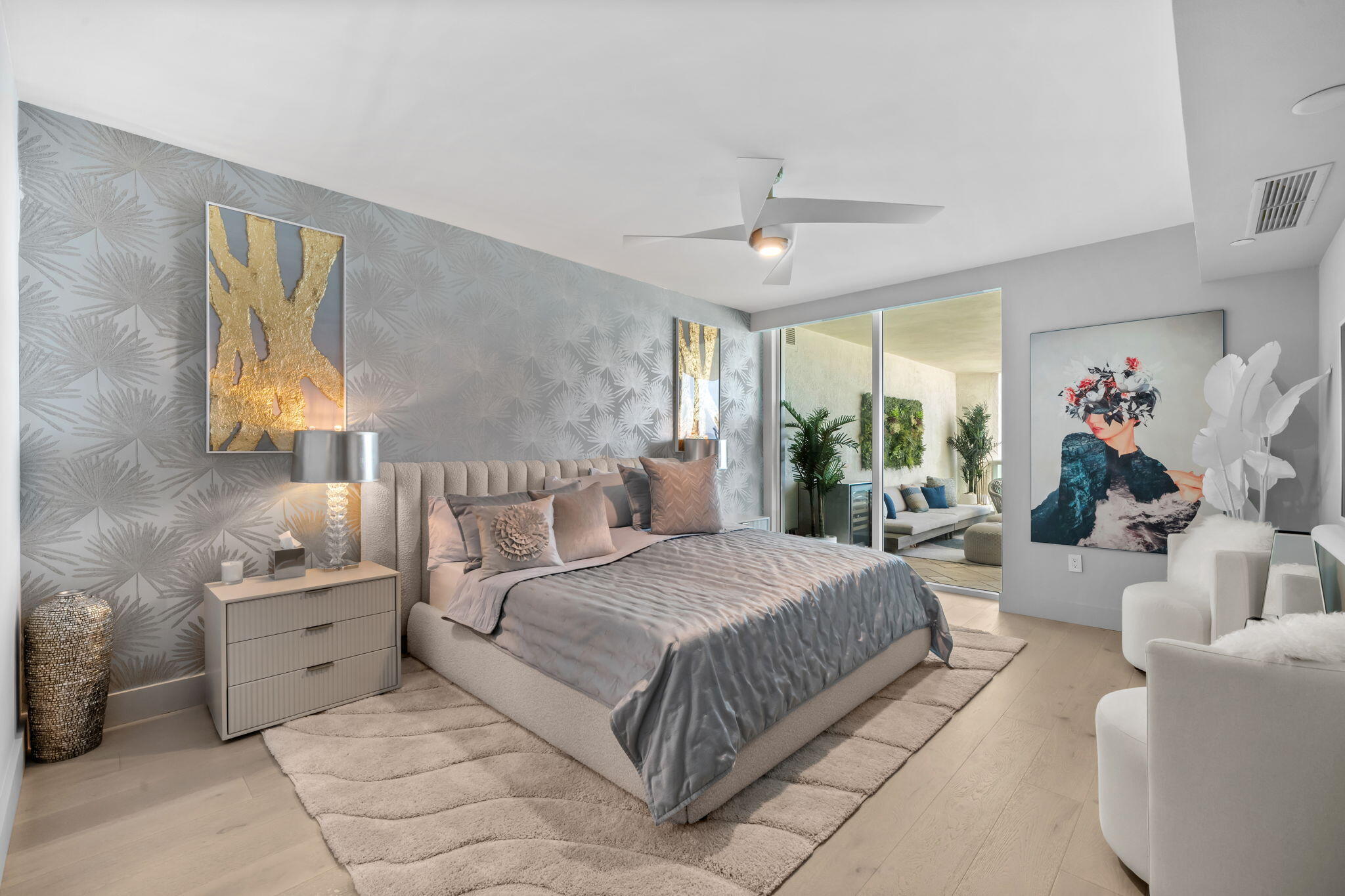 Las Olas beach Club - Residential