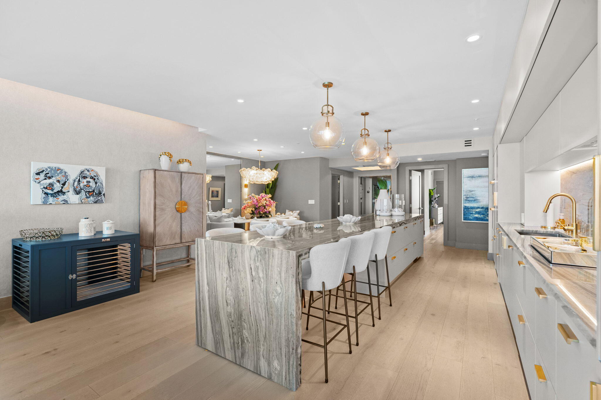 Las Olas beach Club - Residential