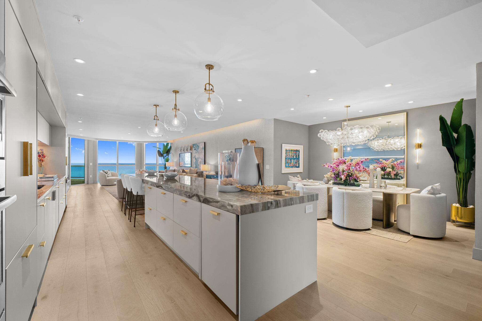 Las Olas beach Club - Residential