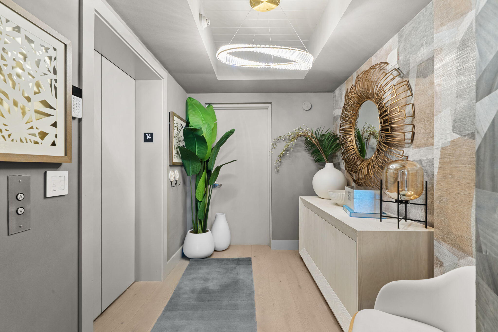 Las Olas beach Club - Residential