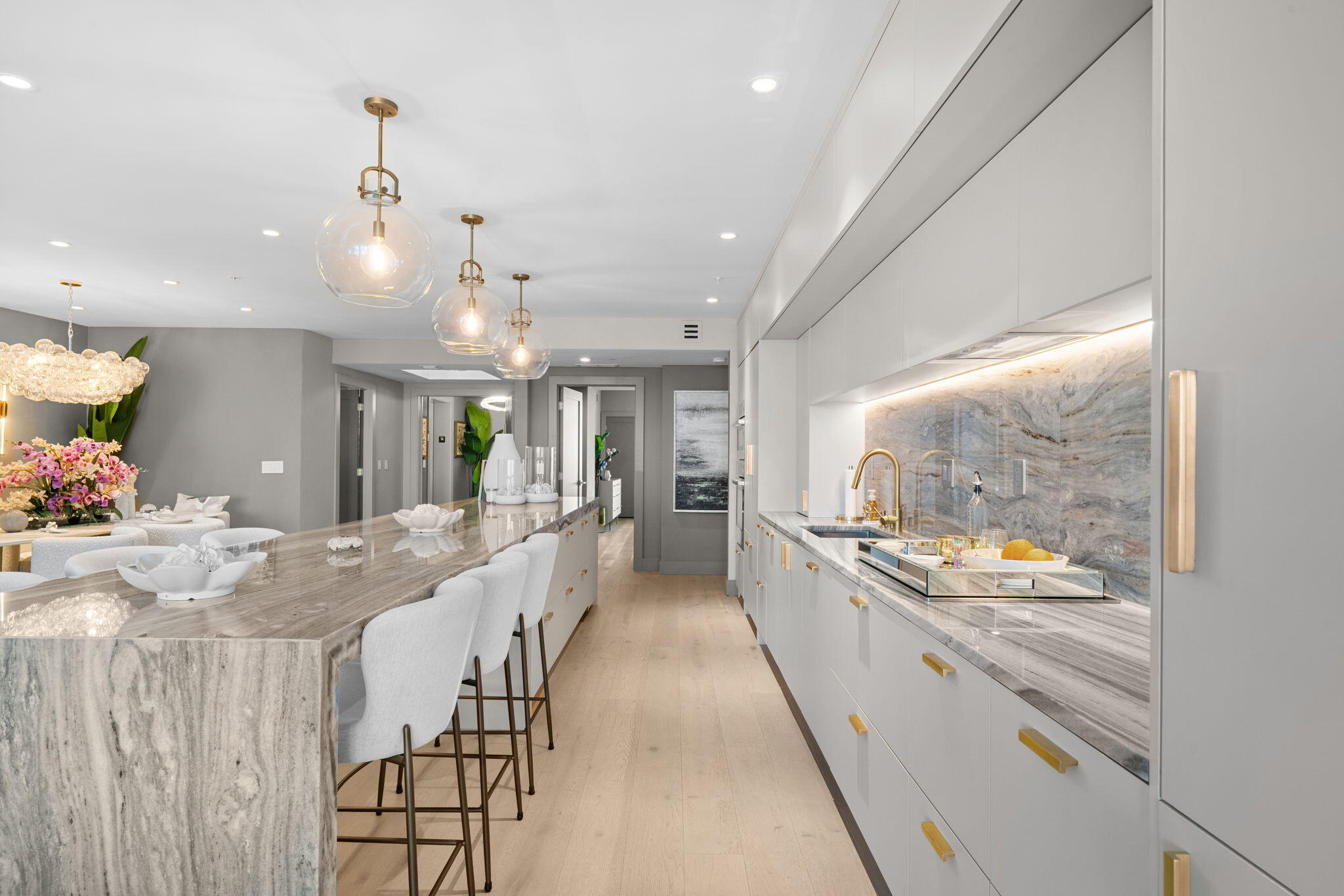 Las Olas beach Club - Residential