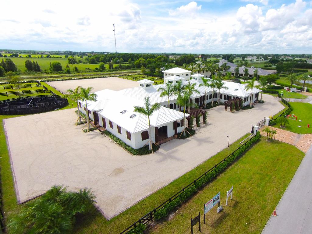 GRAND PRIX VILLAGE SOUTH - Residential