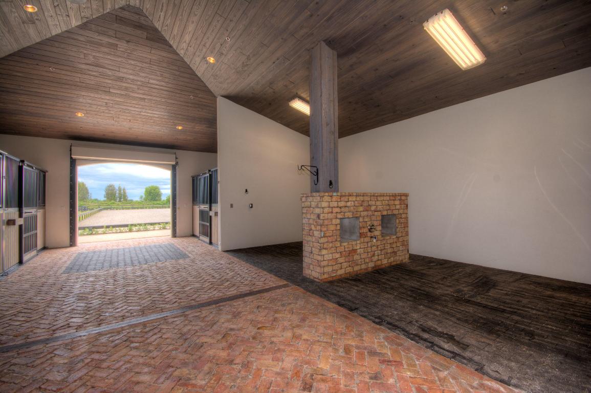 GRAND PRIX VILLAGE SOUTH - Residential