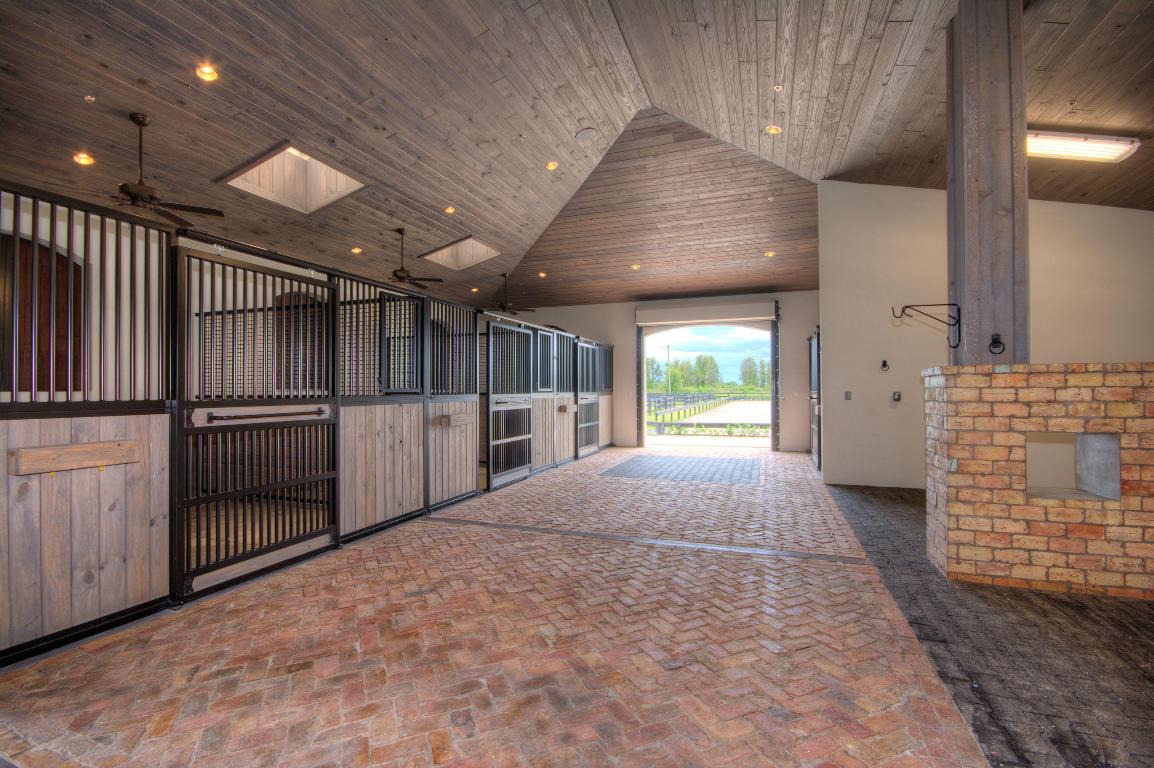 GRAND PRIX VILLAGE SOUTH - Residential