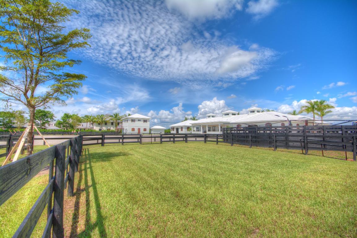 GRAND PRIX VILLAGE SOUTH - Residential