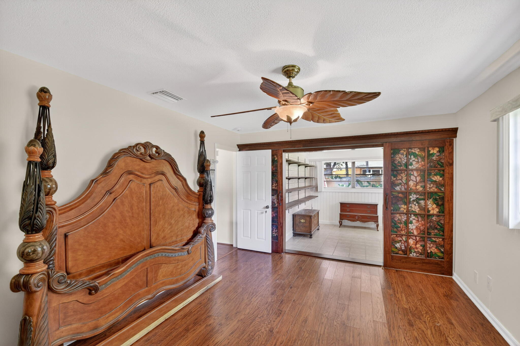 WOODED ACRES - Residential