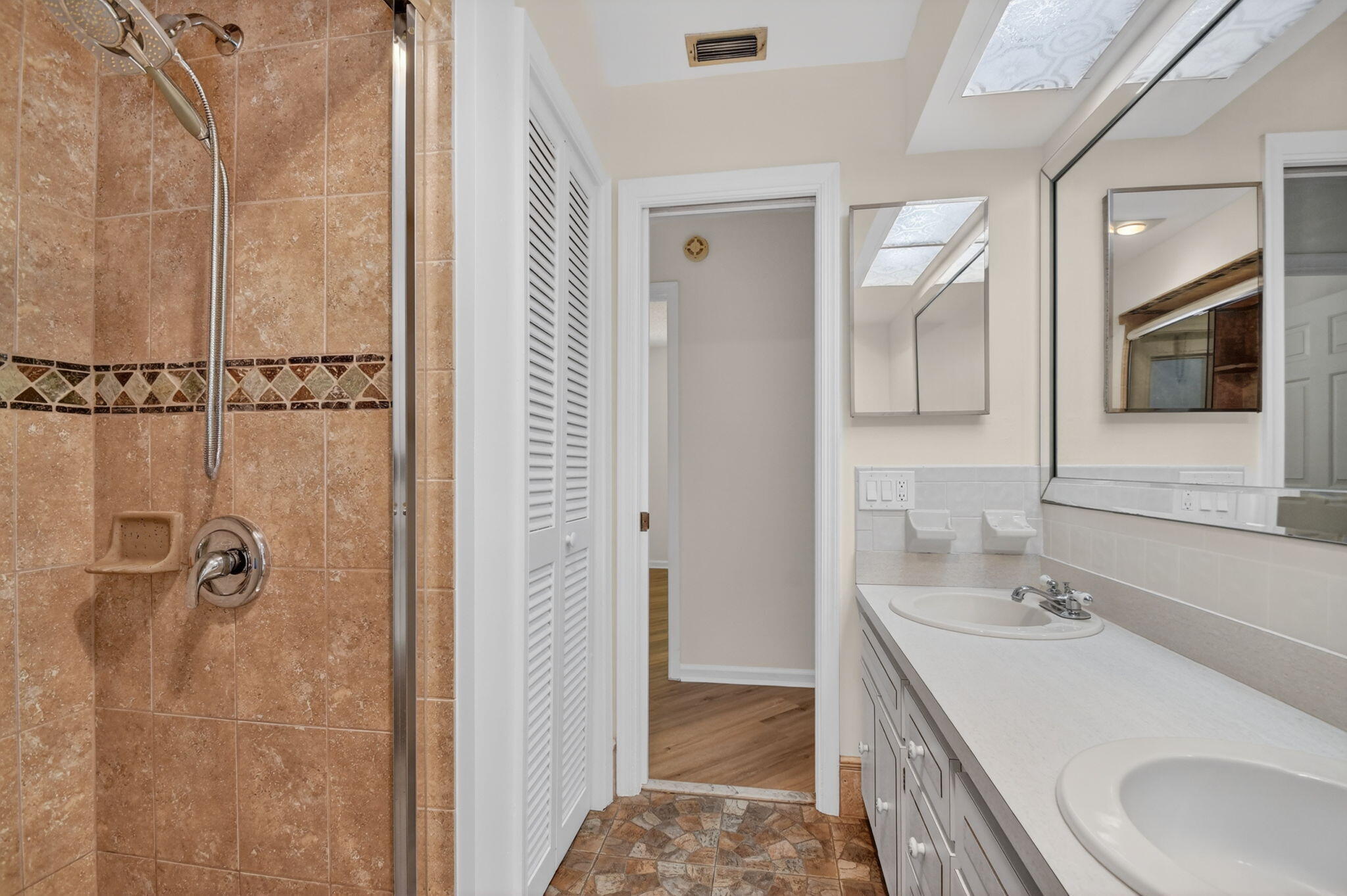 WOODED ACRES - Residential