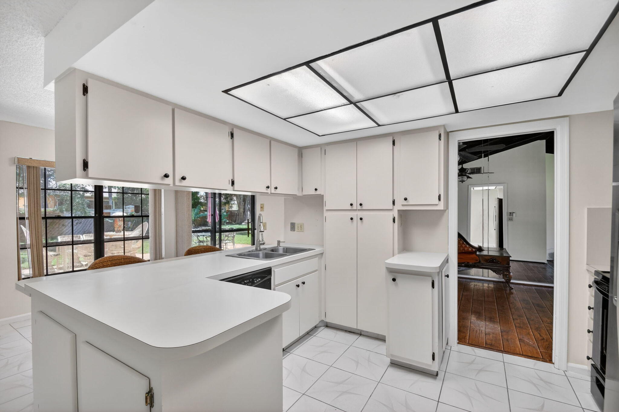 WOODED ACRES - Residential