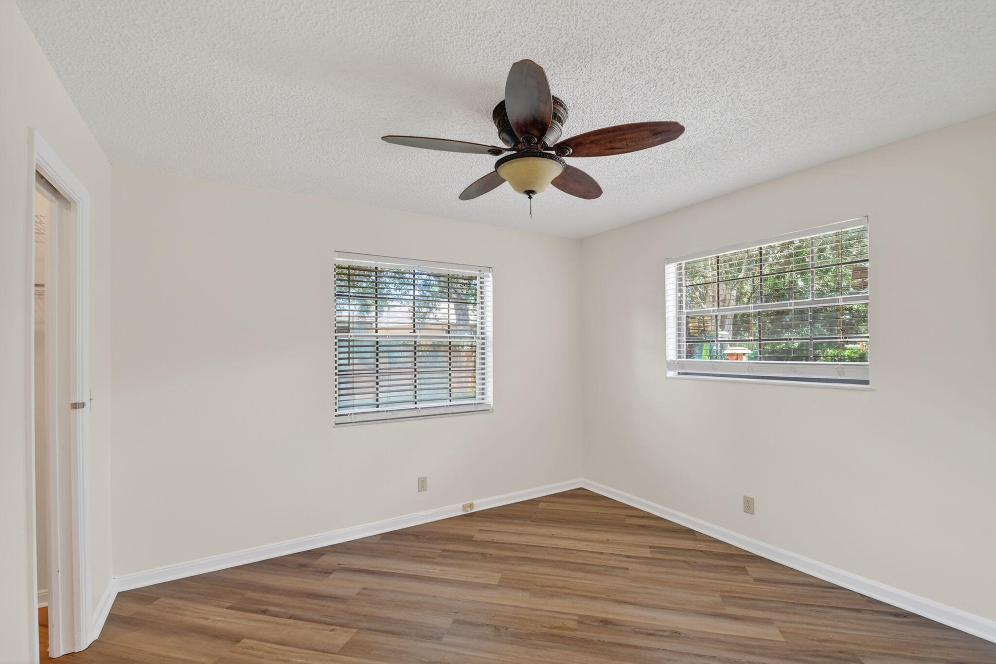 WOODED ACRES - Residential