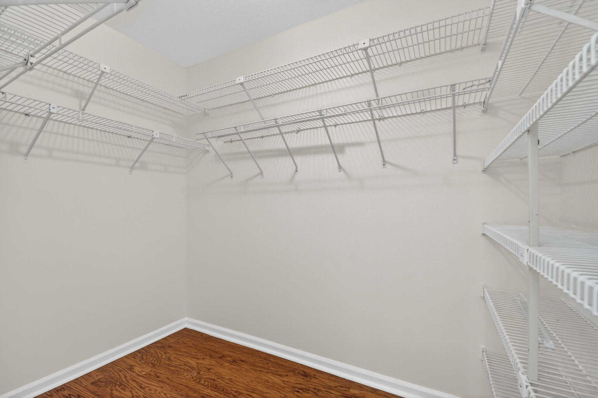 WOODED ACRES - Residential