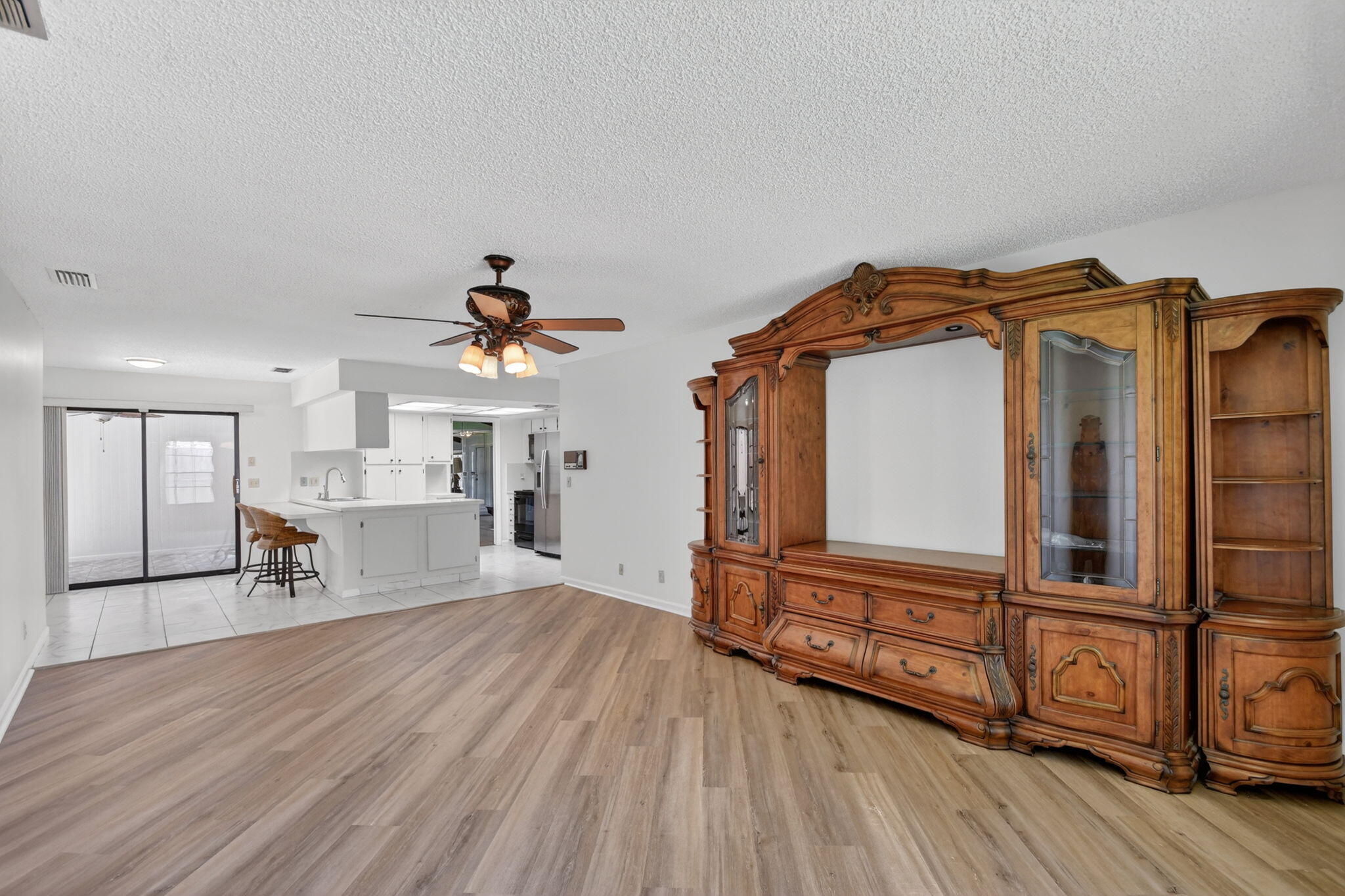 WOODED ACRES - Residential