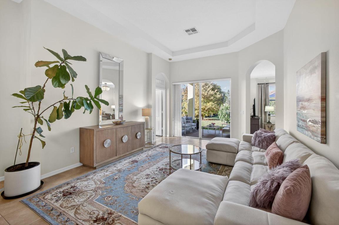 Tradition - Heritage Oaks - Residential