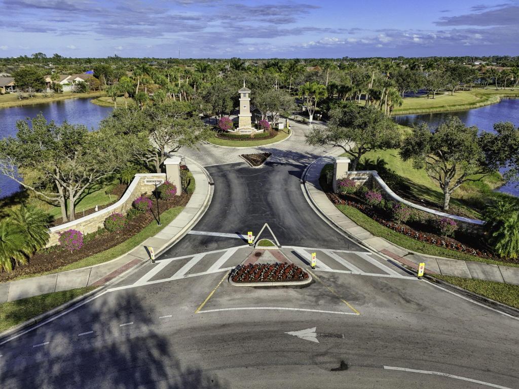 Tradition - Heritage Oaks - Residential