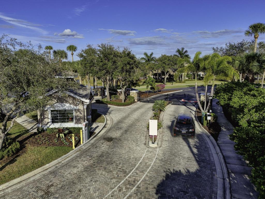 Tradition - Heritage Oaks - Residential