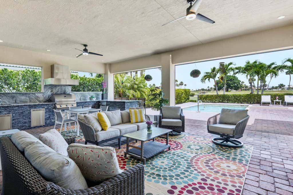 Photo of 155 Lucia Court, Jupiter, FL 33478 (MLS # B26054231)