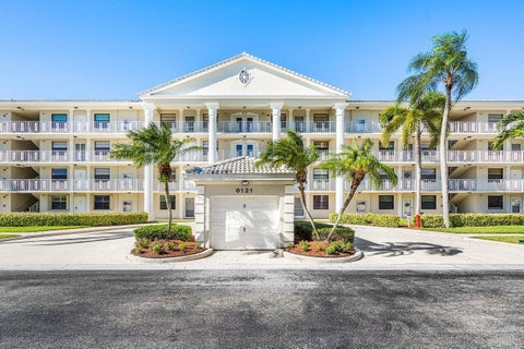 Tiny photo for 6121 Balboa Circle #103, Boca Raton, FL 33433 (MLS # B26089926)