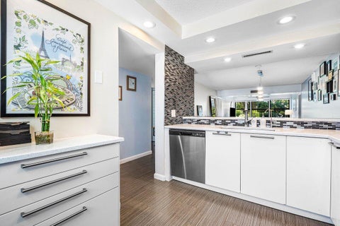 Tiny photo for 6121 Balboa Circle #103, Boca Raton, FL 33433 (MLS # B26089926)