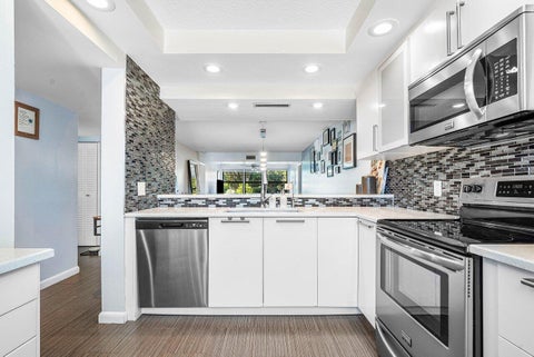 Tiny photo for 6121 Balboa Circle #103, Boca Raton, FL 33433 (MLS # B26089926)