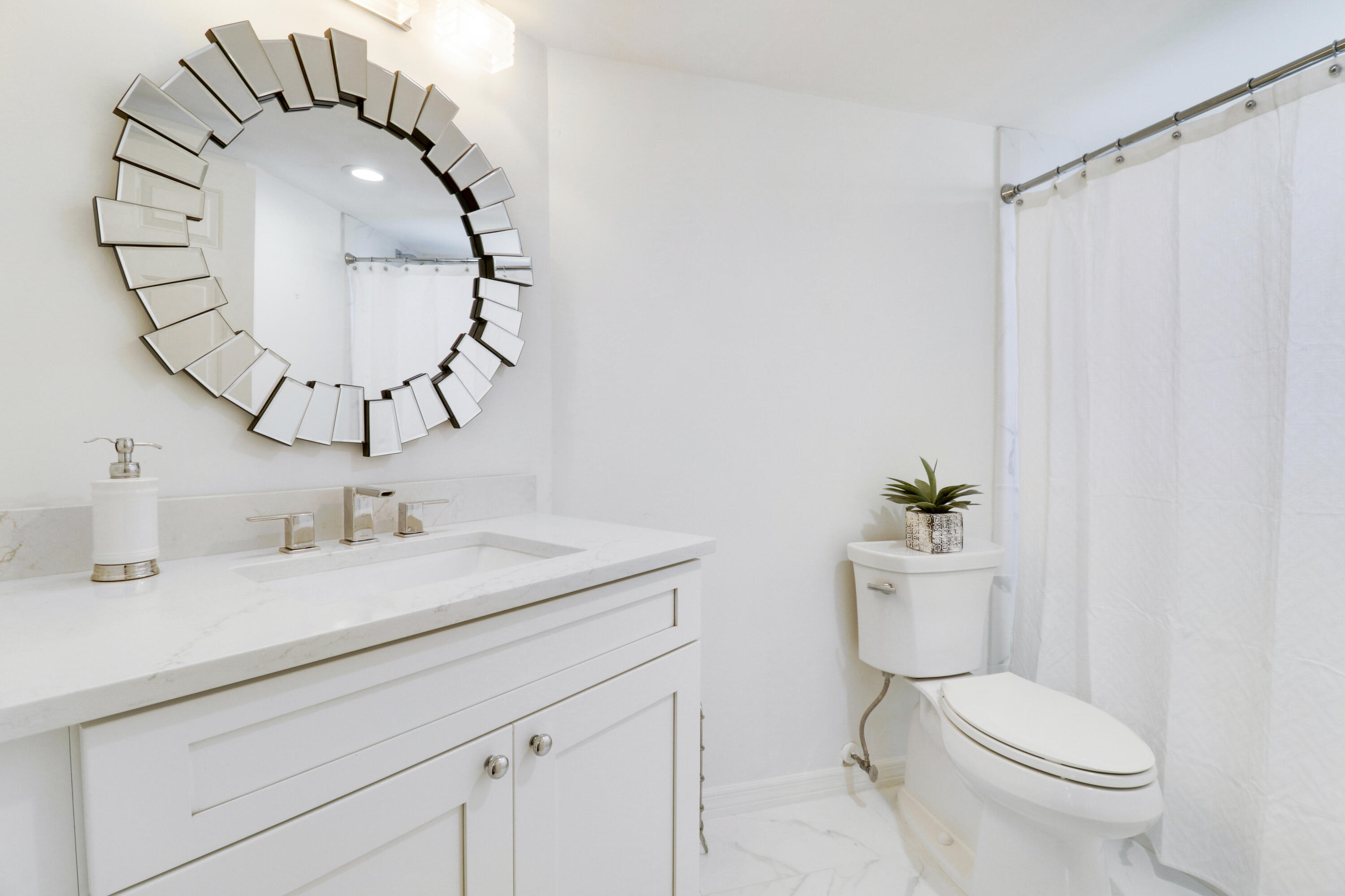 SANDPOINTE BAY CONDO - Residential