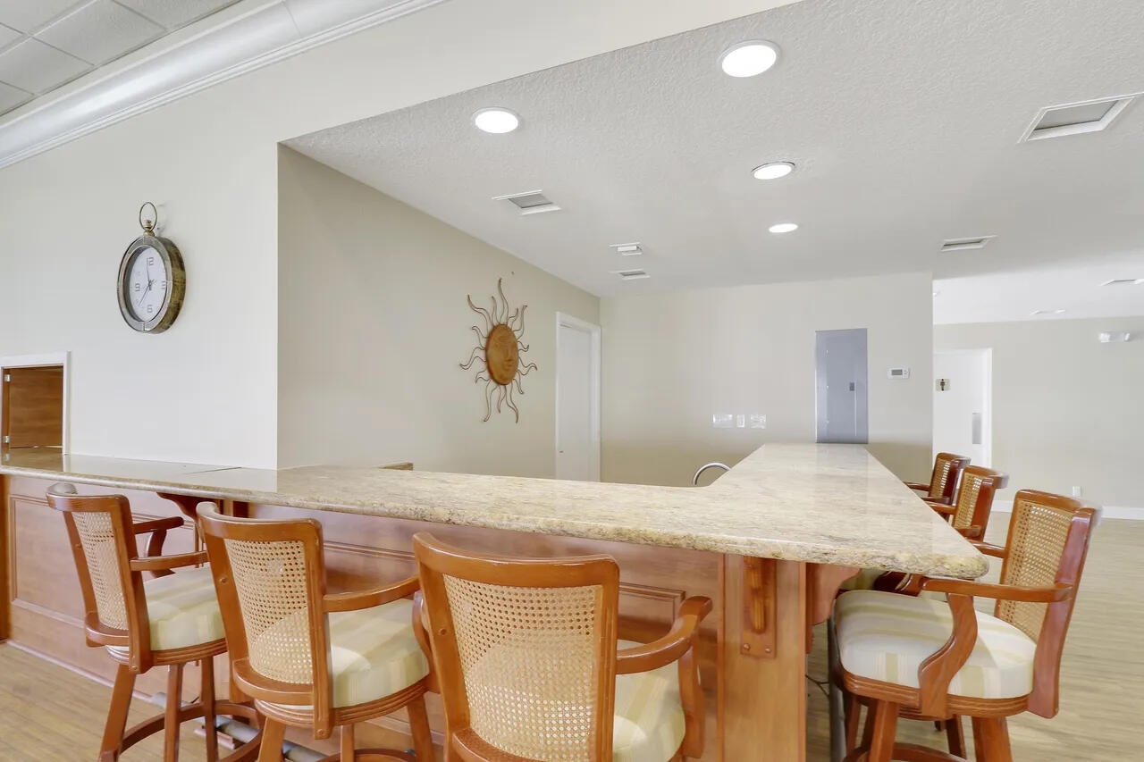 SANDPOINTE BAY CONDO - Residential