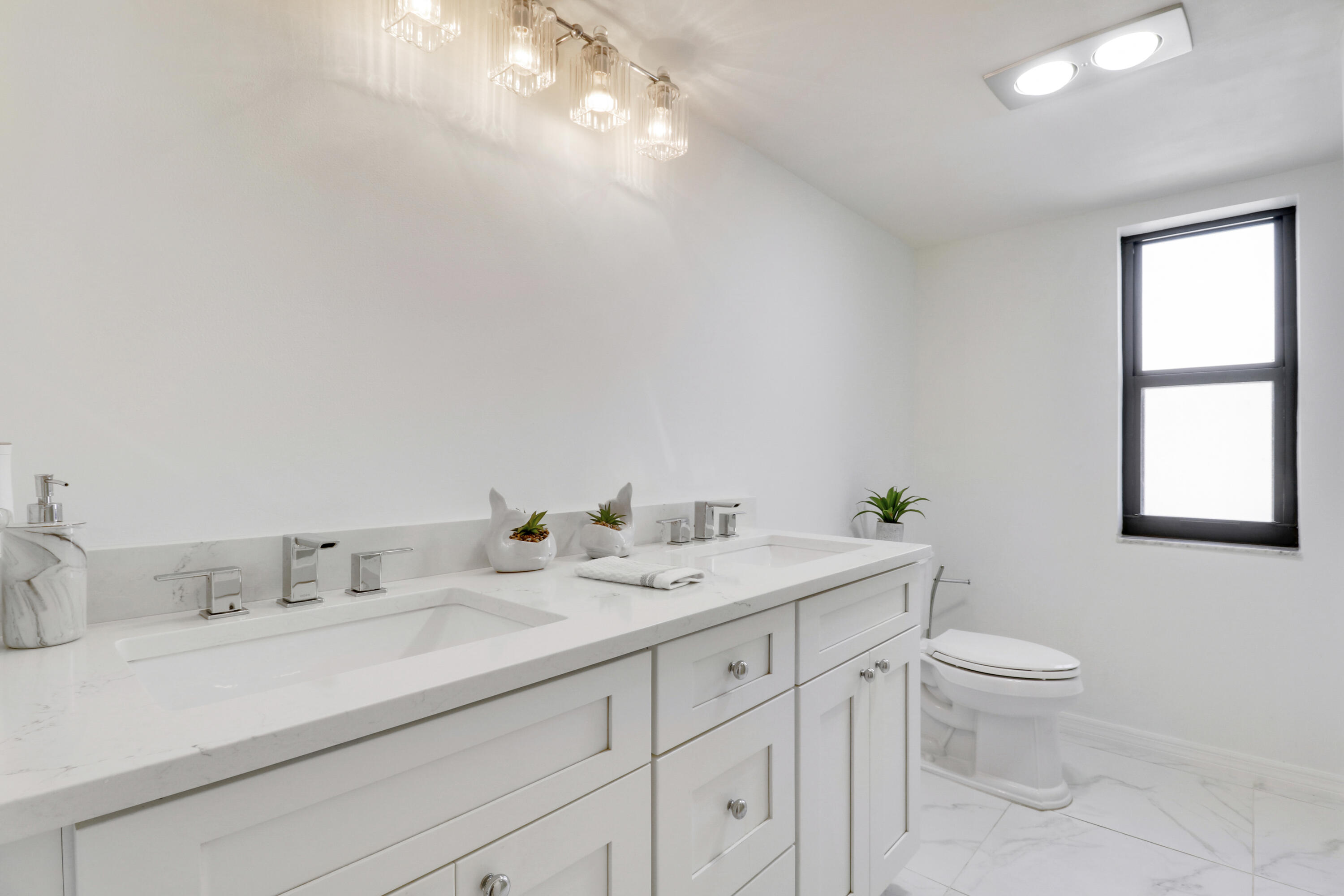 SANDPOINTE BAY CONDO - Residential