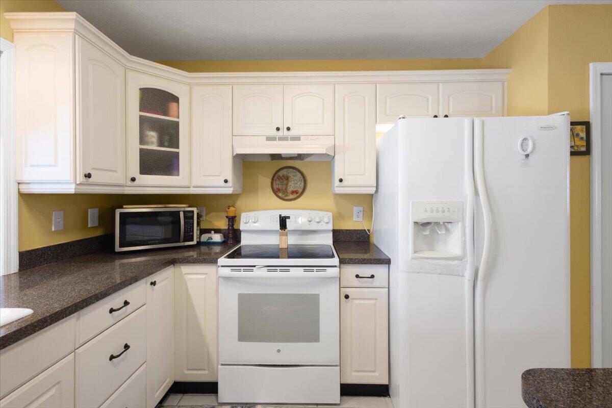 PORT ST LUCIE SECTION 10 - Residential