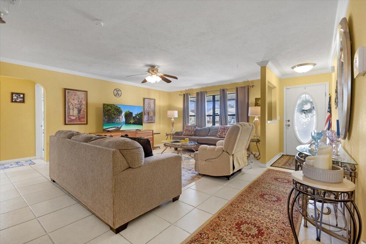 PORT ST LUCIE SECTION 10 - Residential